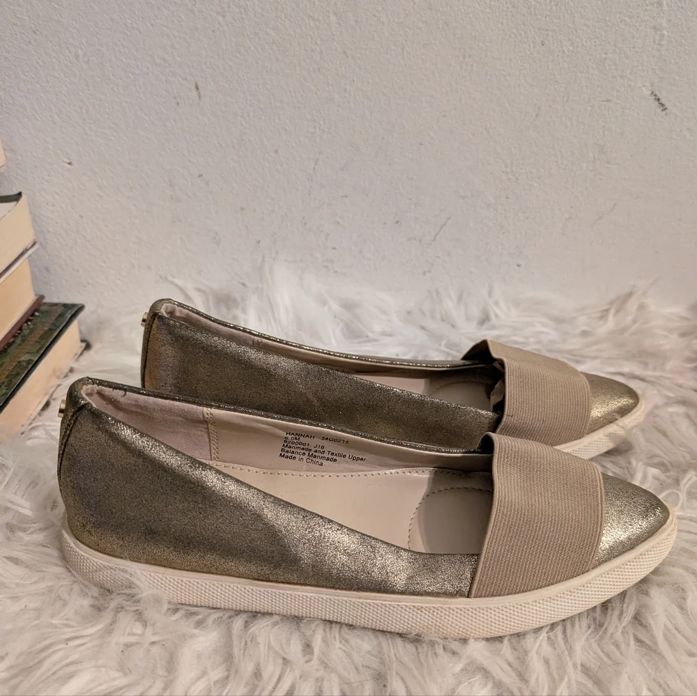 Gold Metallic Slip On Ballet Flats 6.5 Jones New York Hannah